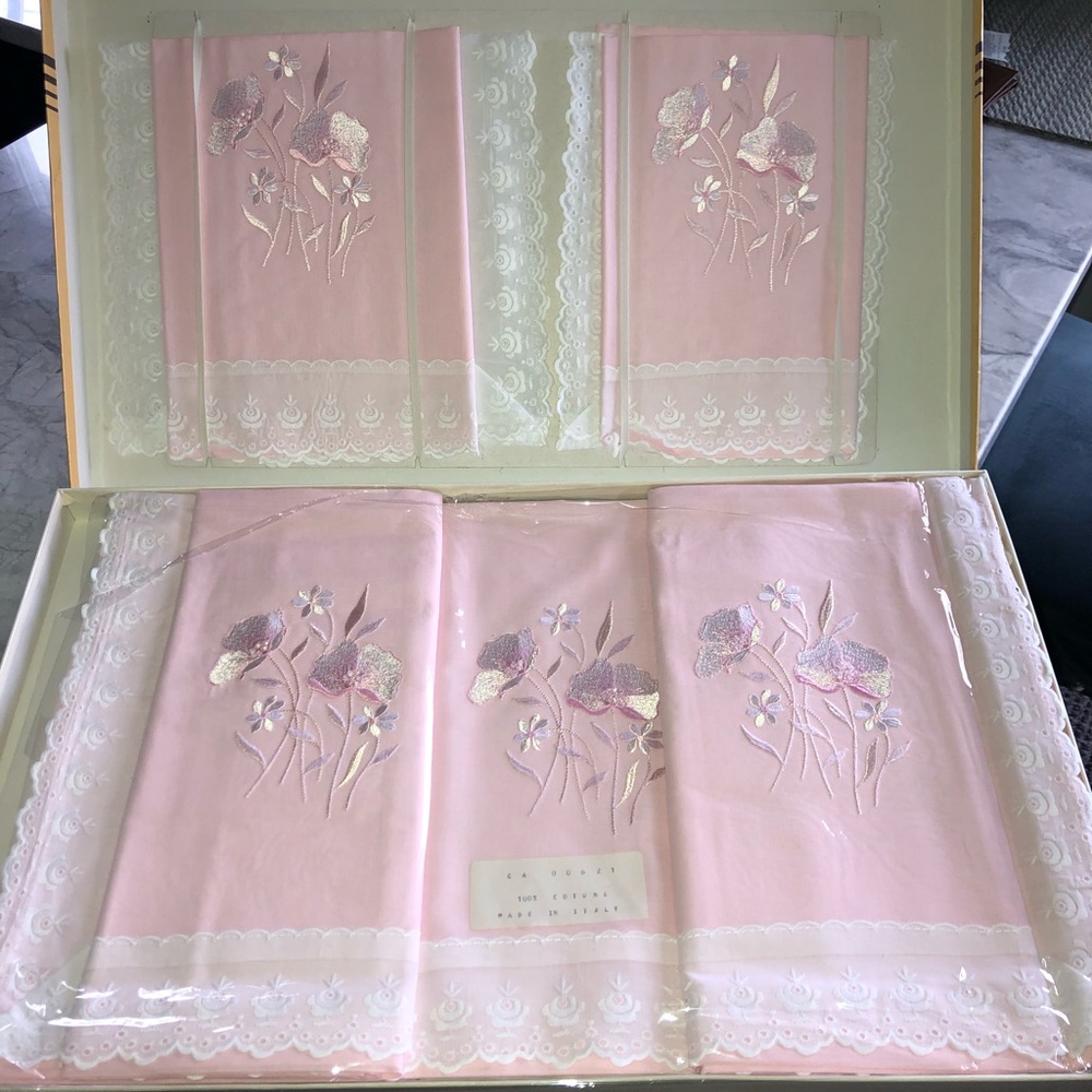 100% cotton Italian Sheet Set- Made in Italy!